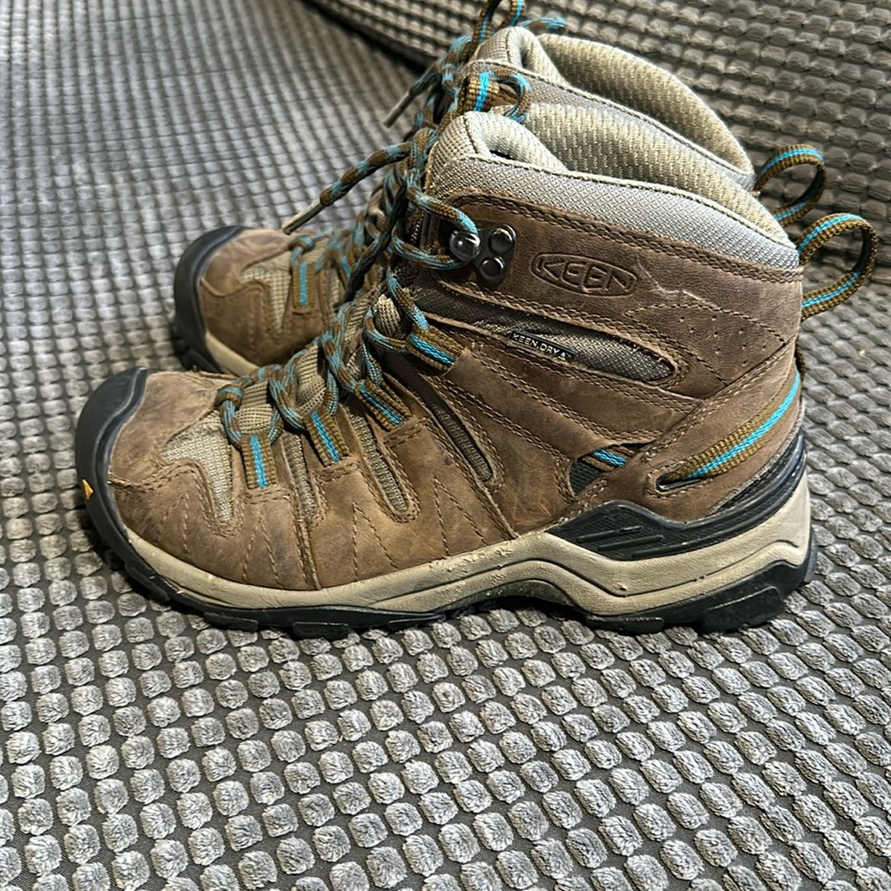 Keen Hiking Boots